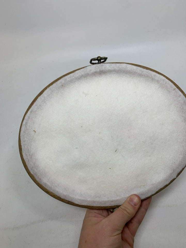 CORNUCOPIA EMBROIDERED OVAL WALL HANGING.