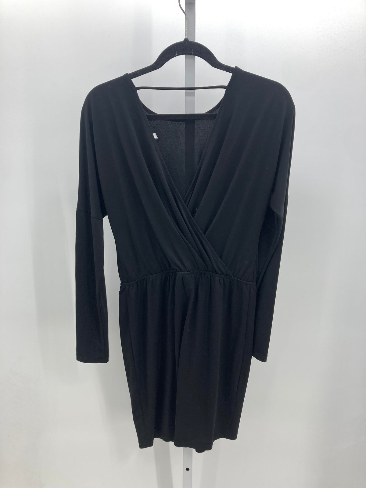 BCBG Size Medium Misses Long Sleeve Dress