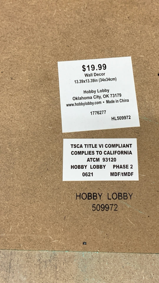 GLITTER UNICORN IN TEAL FRAME.