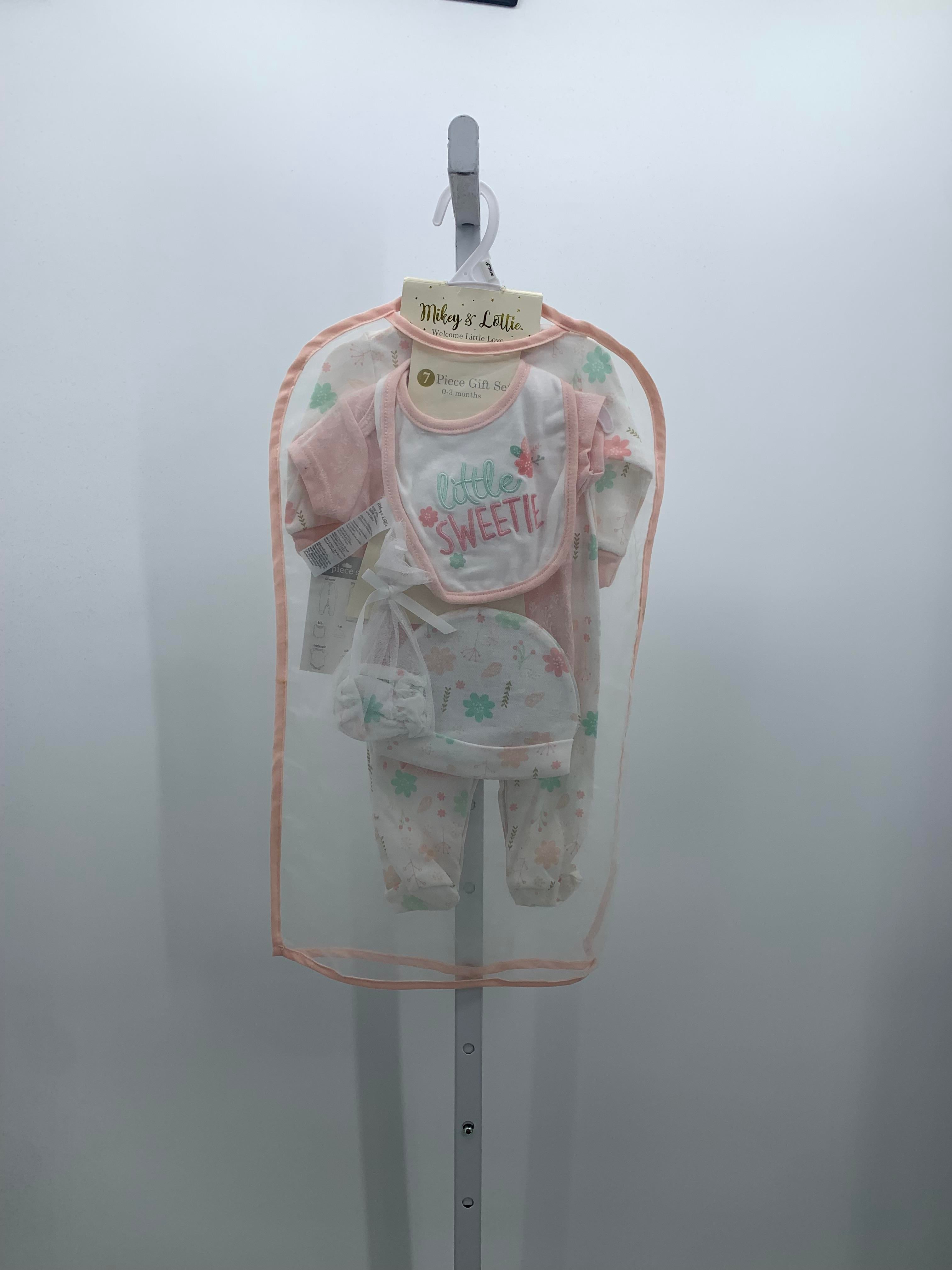 Size 0-3 months Girls 5 Pieces