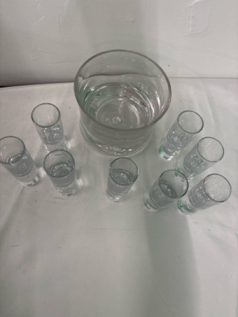 9pc CHILLED SHOT SET- ICE BUCKET + 8 SHOT GLASSES.