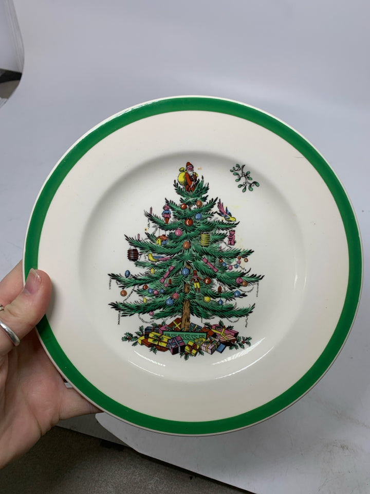 4 SPODE CHRISTMAS TREE ENGLAND SALAD PLATES.