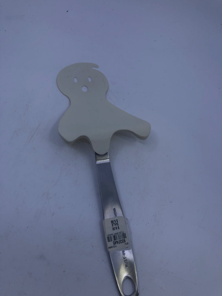 GHOST SPATULA.