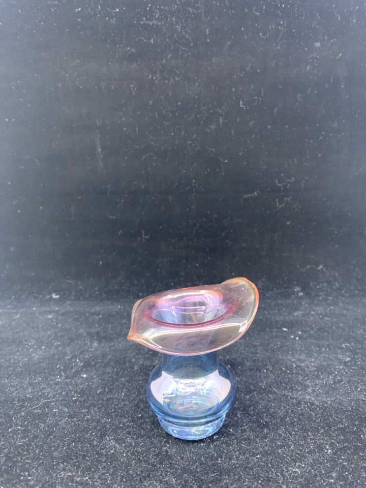 BLUE AND PINK IRIDESCENT TOOTHPICK HOLDER.