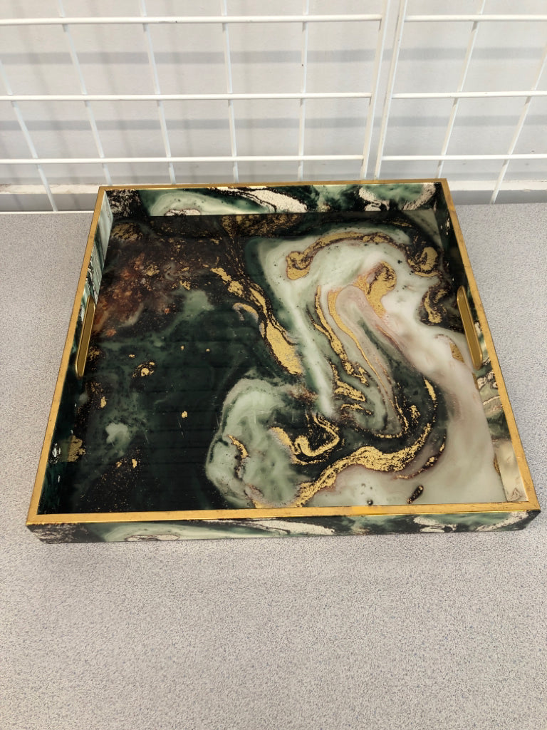 GREEN/GOLD SWIRL TRAY.