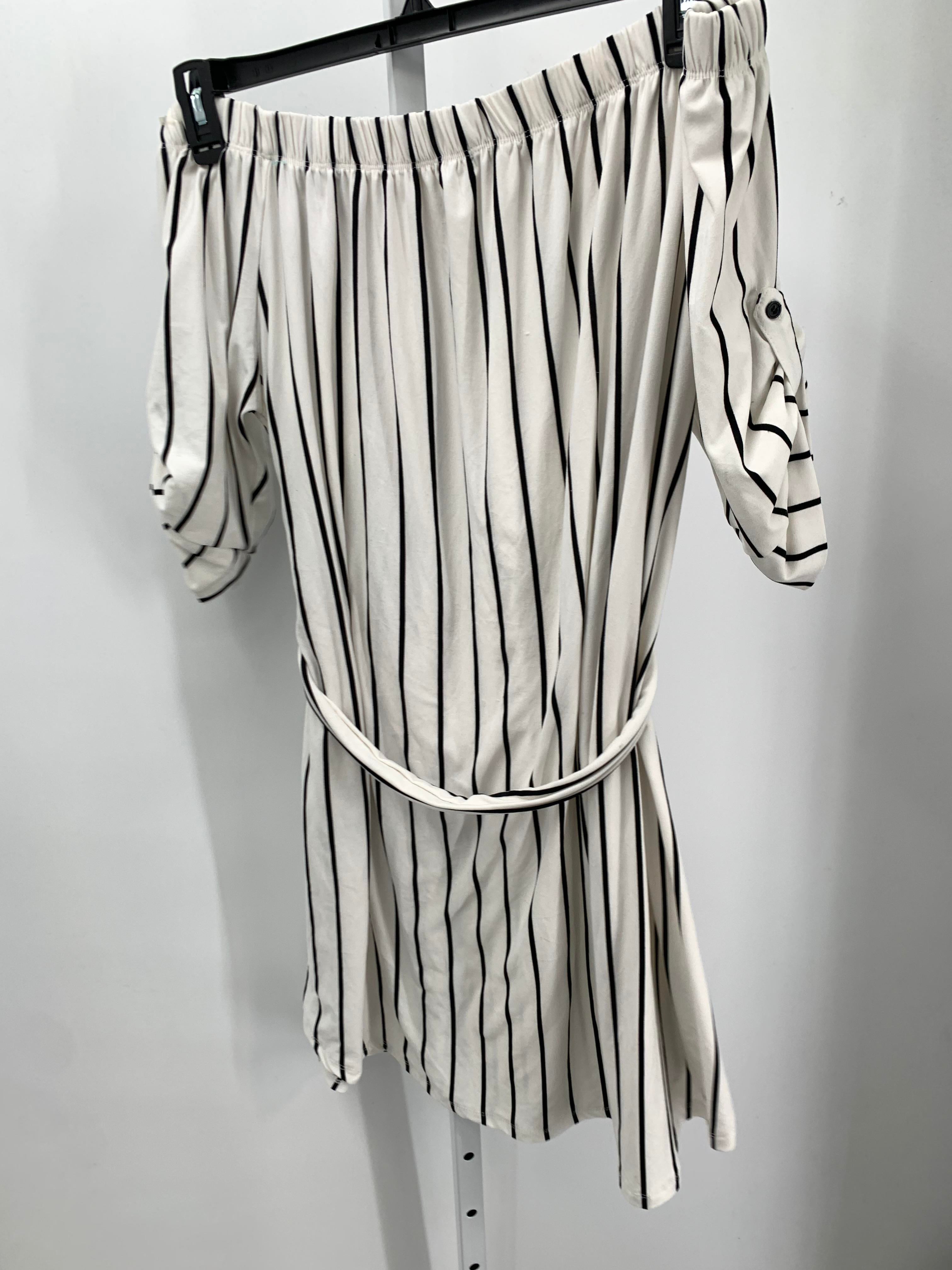 Size 2X Womens Short Sleeve Dress