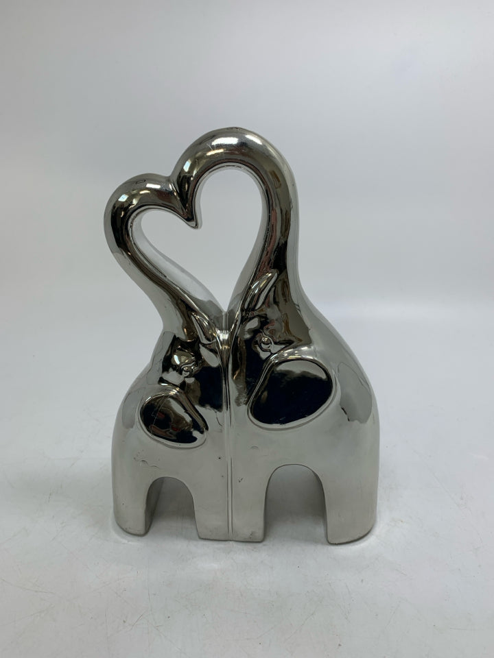 2 SILVER CERAMIC ELEPHANTS PUTTING TRUNKS TOGETHER.