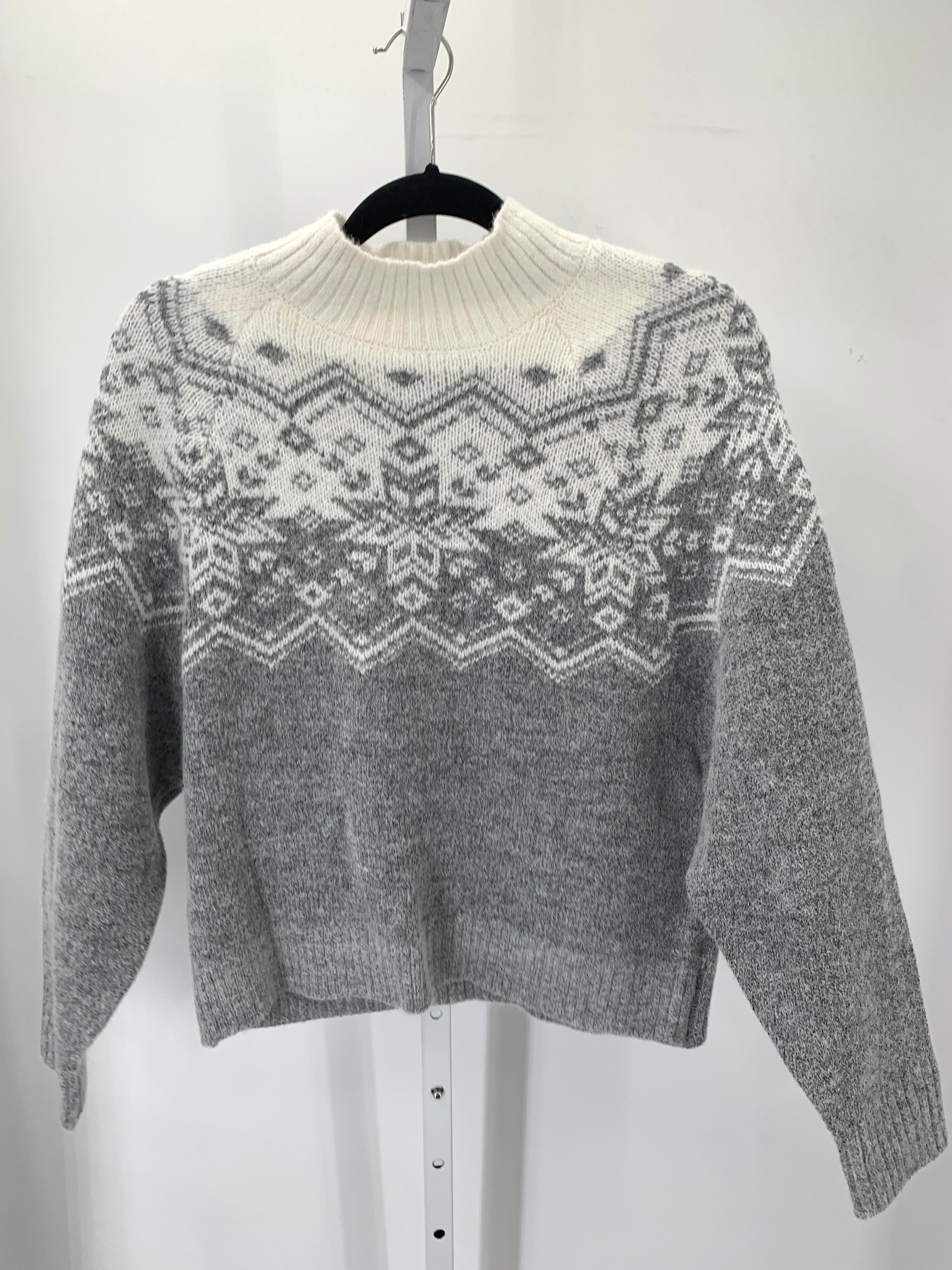 Old Navy Size Medium Misses Long Slv Sweater