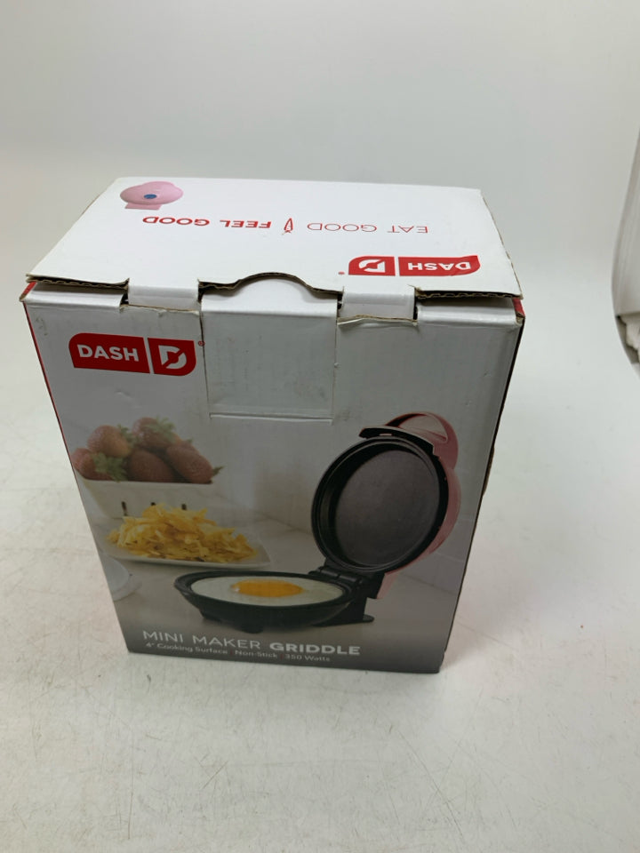 NIP MINI MAKER GRIDDLE.
