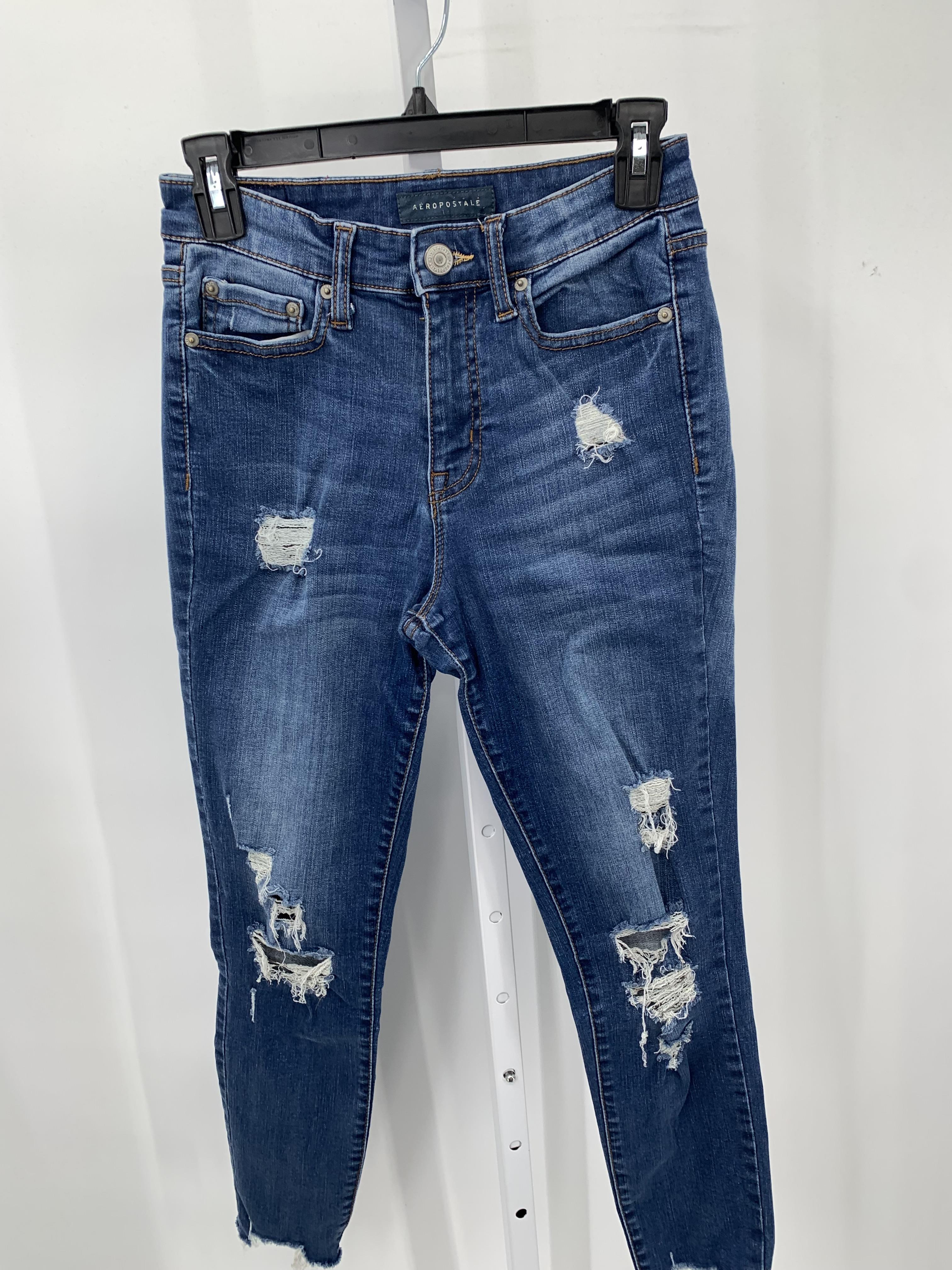 Aeropostale Size 2 Juniors Cropped