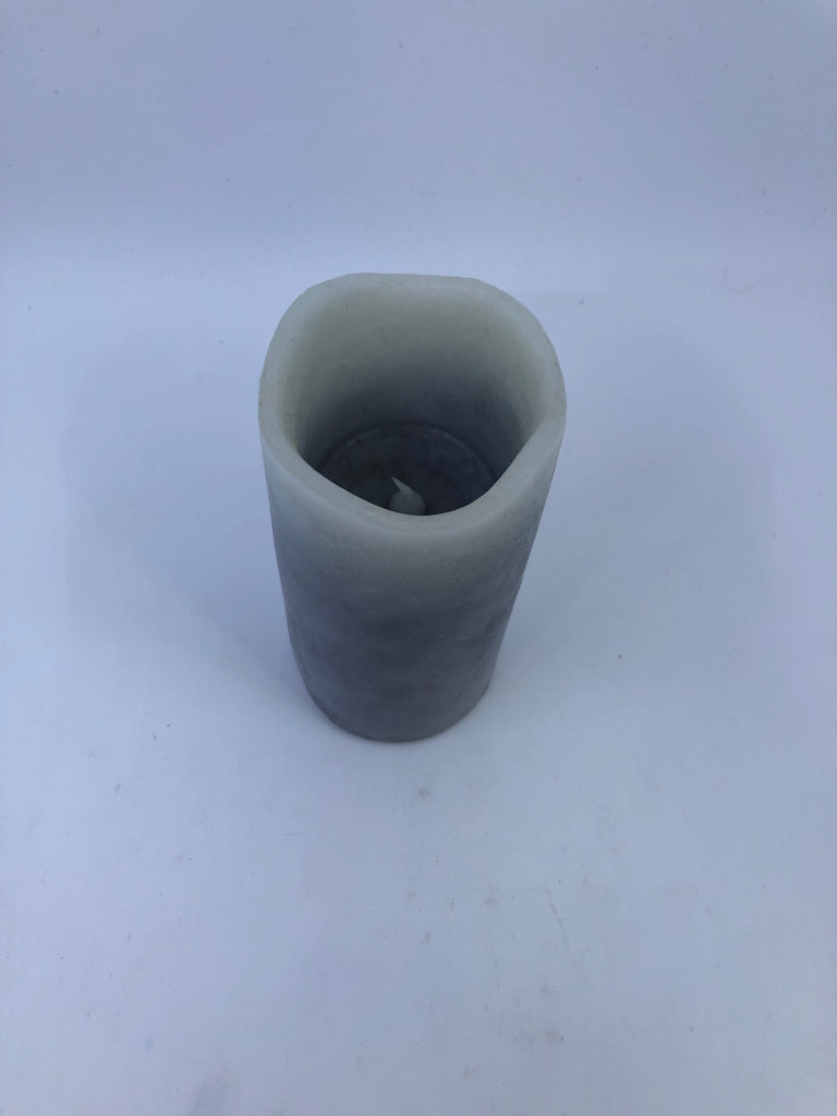 BLUE OMBRE LIGHT UP BATTERY CANDLE.
