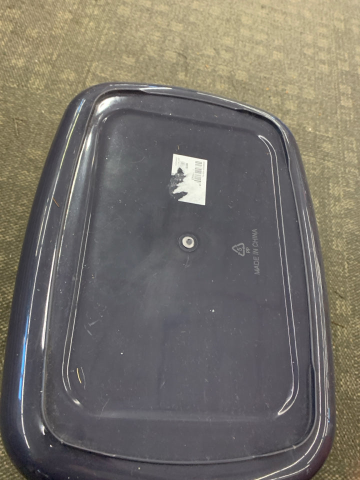 NWT LAUNDRY BASKET - FRANCESCA HOME.