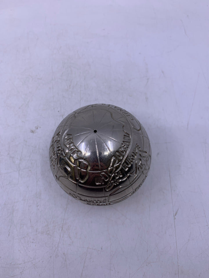 SLIVER METAL GLOBE SPHERE.