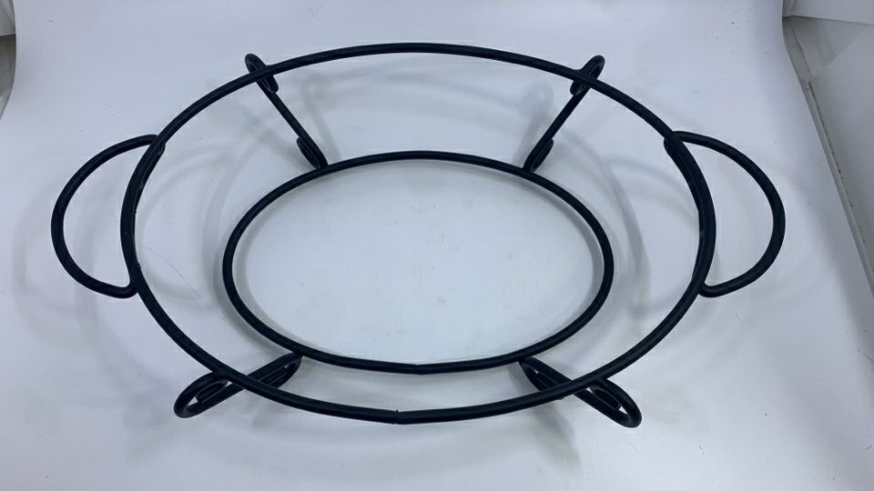 WHITE OVAL SERVING DISH IN STAND.