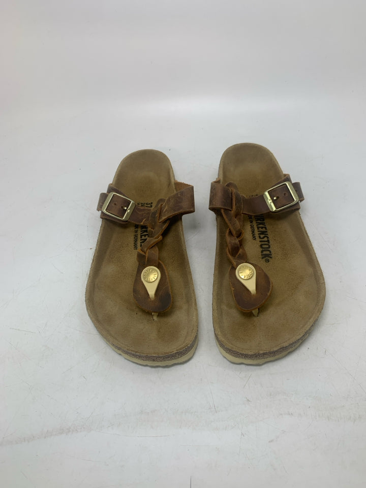 Birkenstock L Shoe Size 6 Sandals