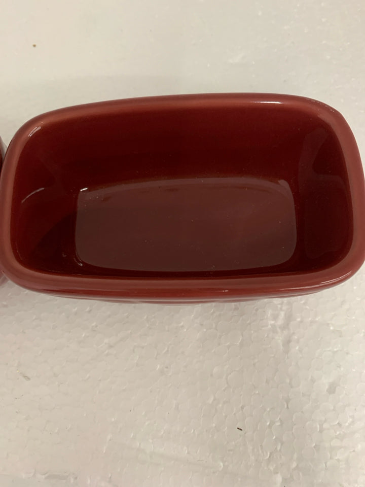 2 MAROON WOVEN TRADITIONS RECTANGLE BOWLS- PAPRIKA RED.
