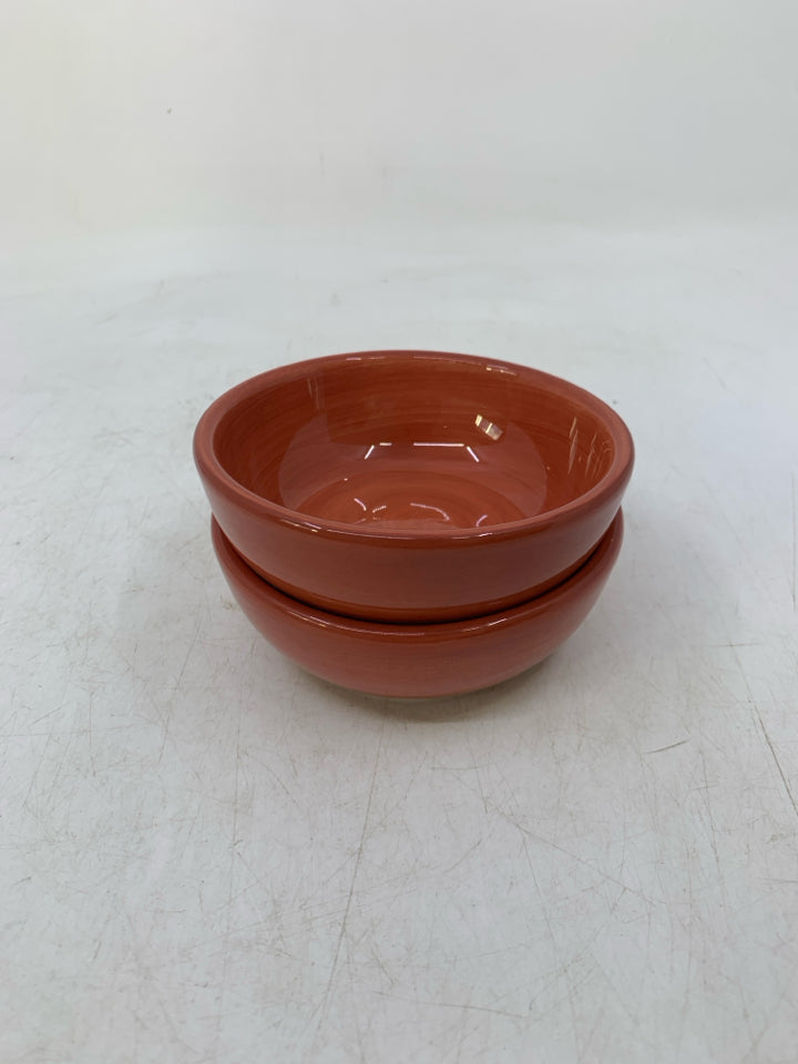 2 CERAMIC SPICE BOWLS.