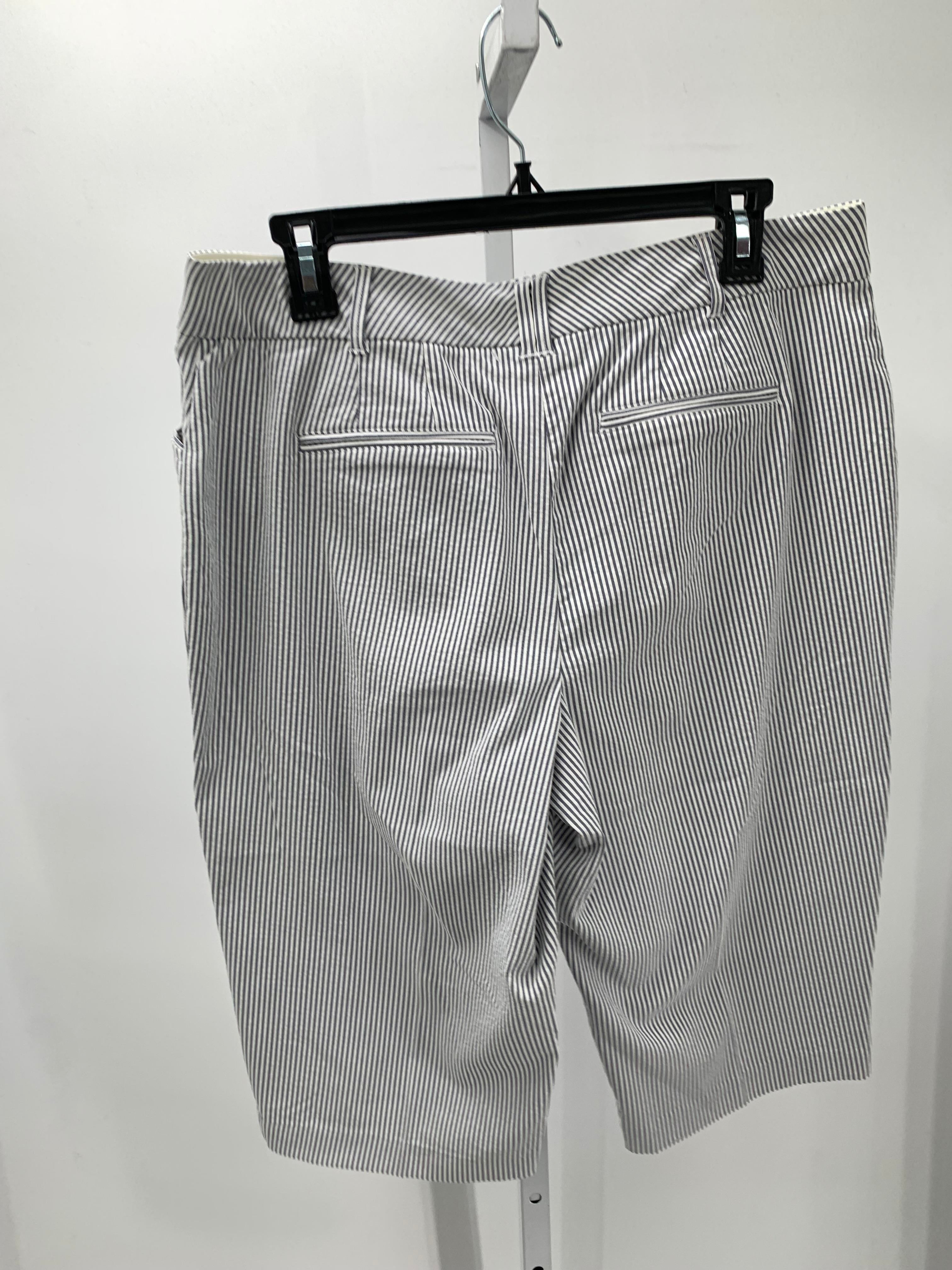 Charter Club Size 10 Misses Capri Pants