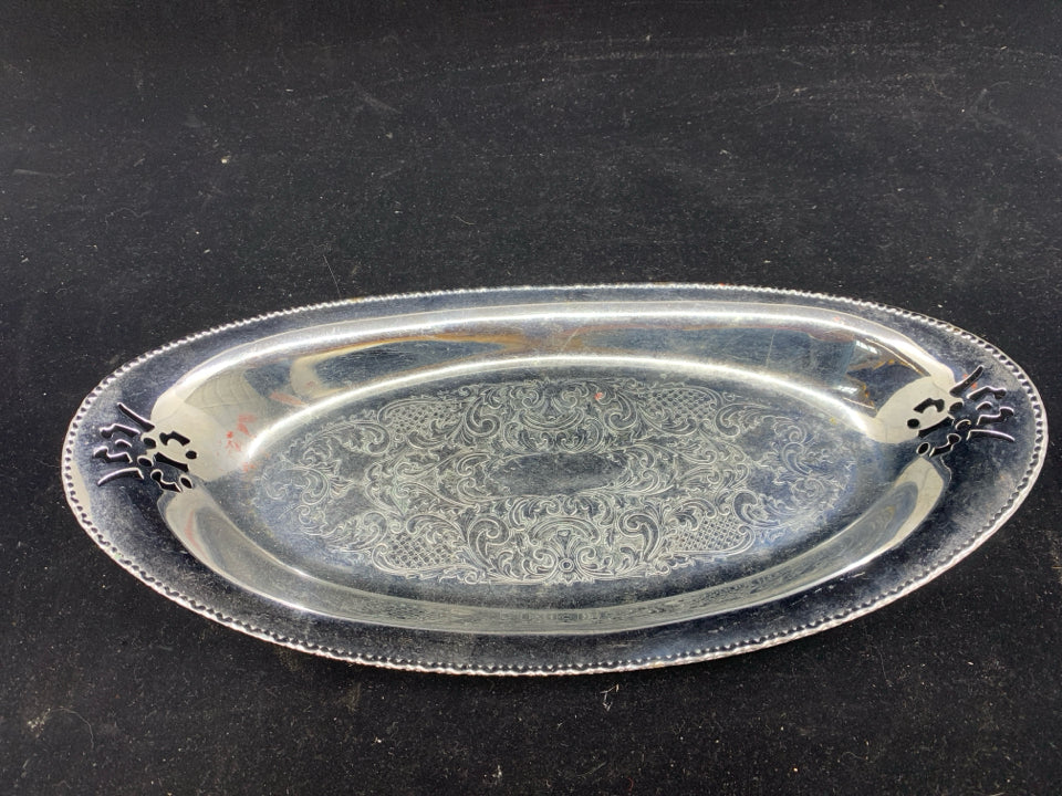 VTG OVAL SILVER TRAY.