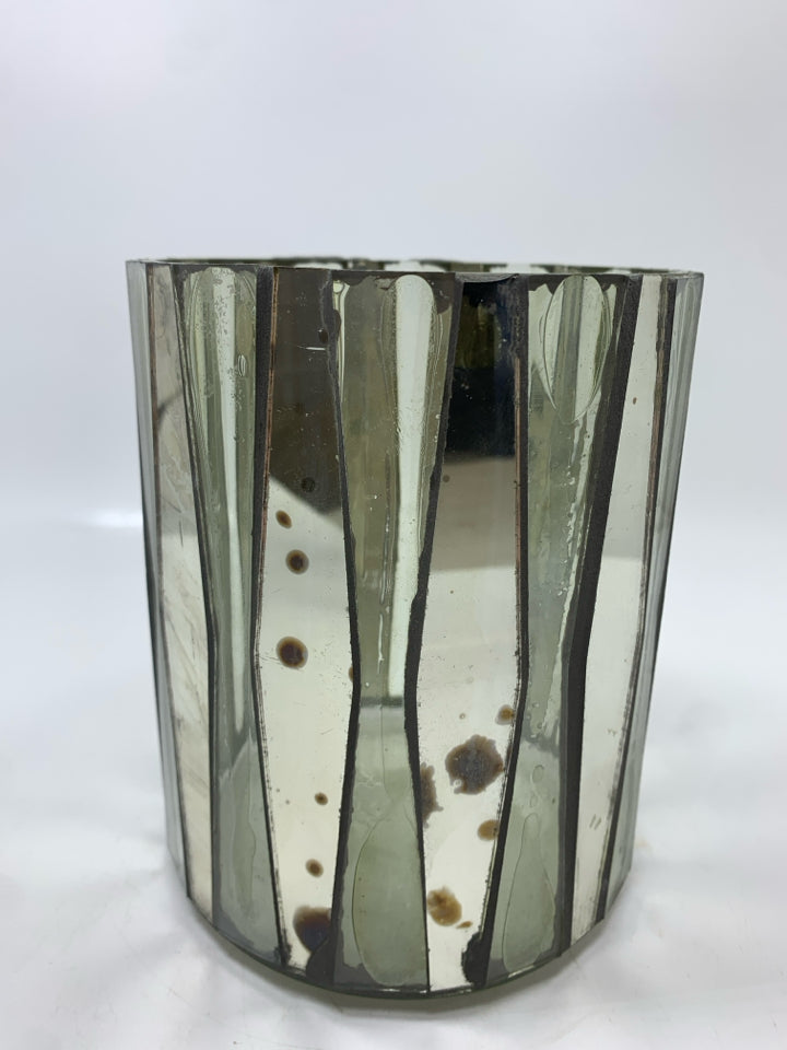 GLASS CANDLE HOLDER W/MIRRORED SIDES.