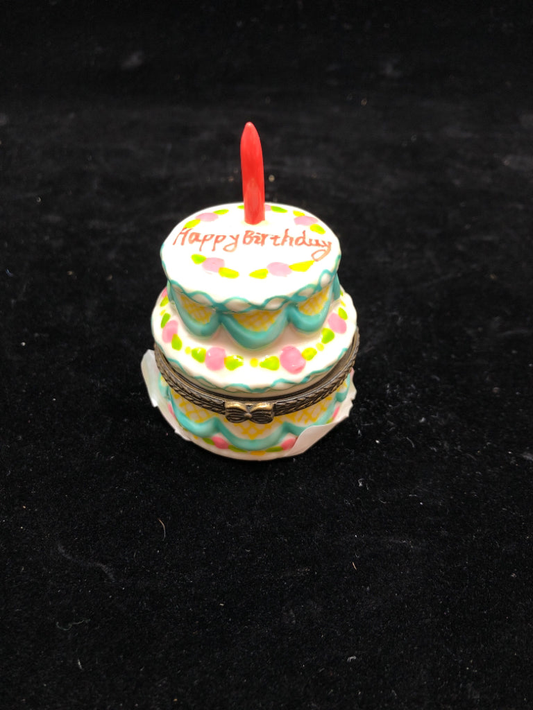 BIRTHDAY TRINKET BOX W/PRESENT CHARM.