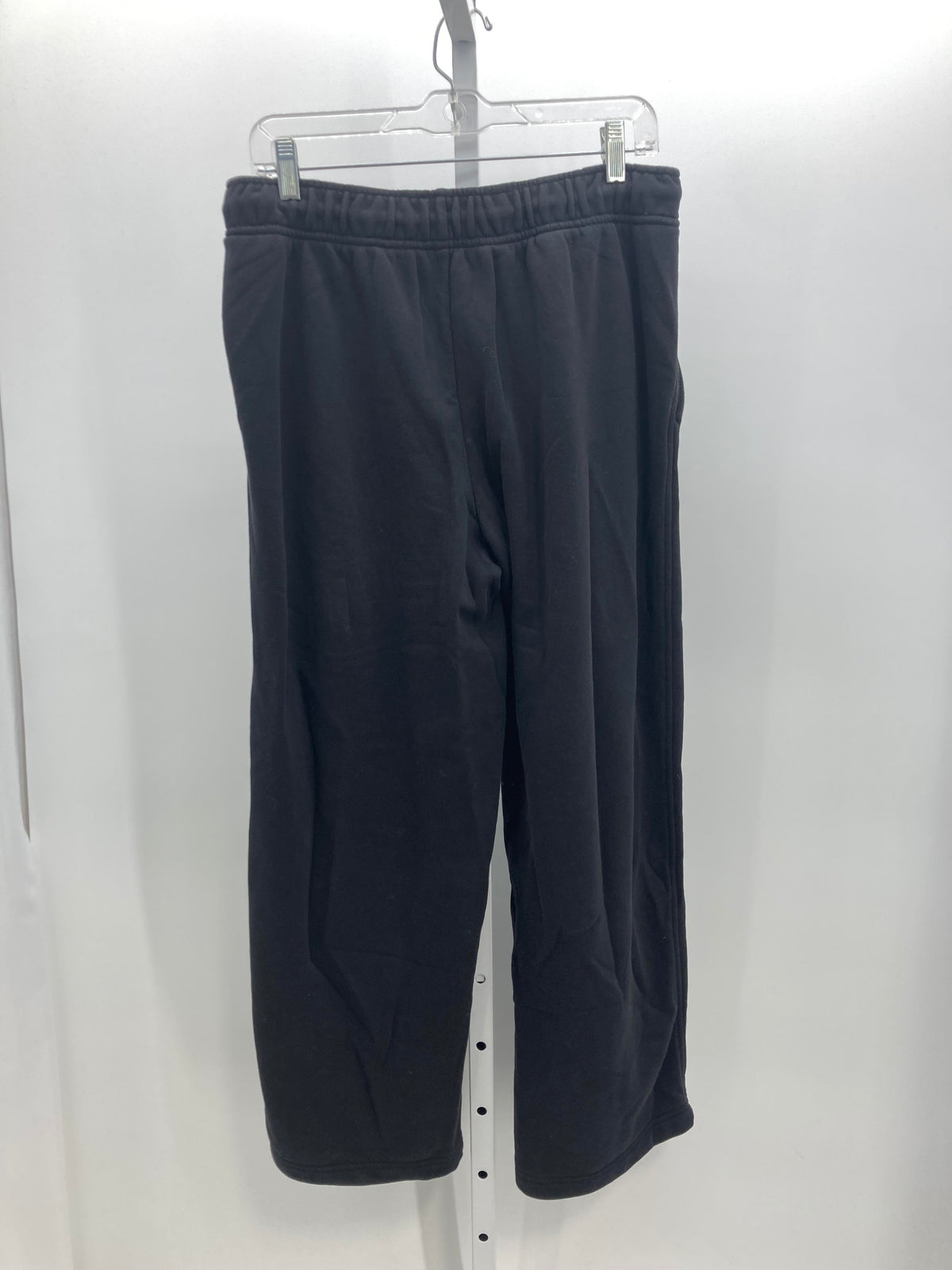 Athleta Size Medium Misses Sweat Pants