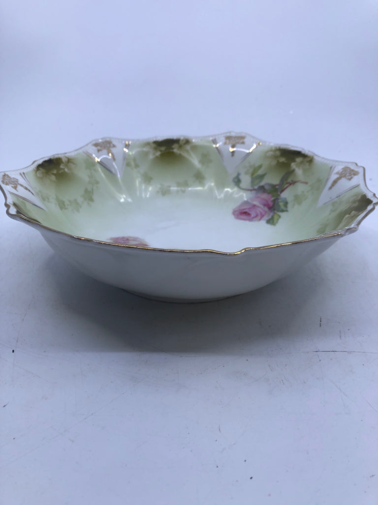 WHITE/GREEN PORCELAIN BOWL GOLD ACCENTS AND PINK ROSES.