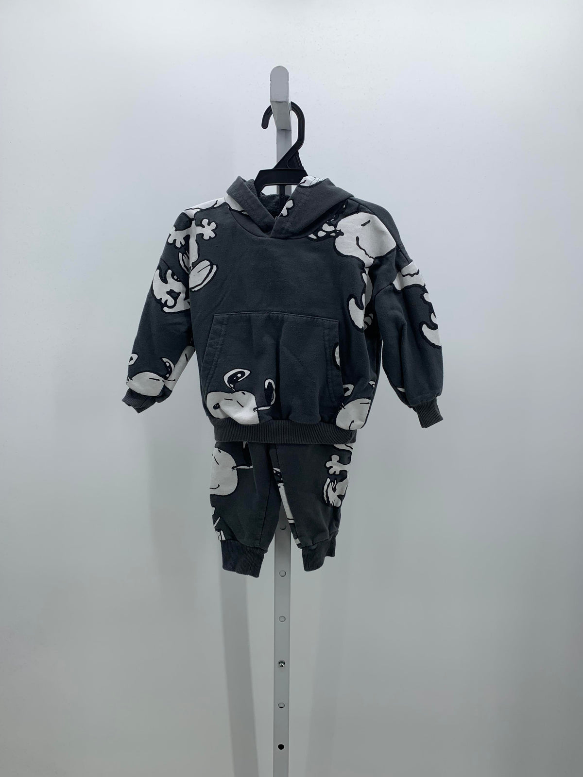 SNOOPY HOODIE AND PANTS