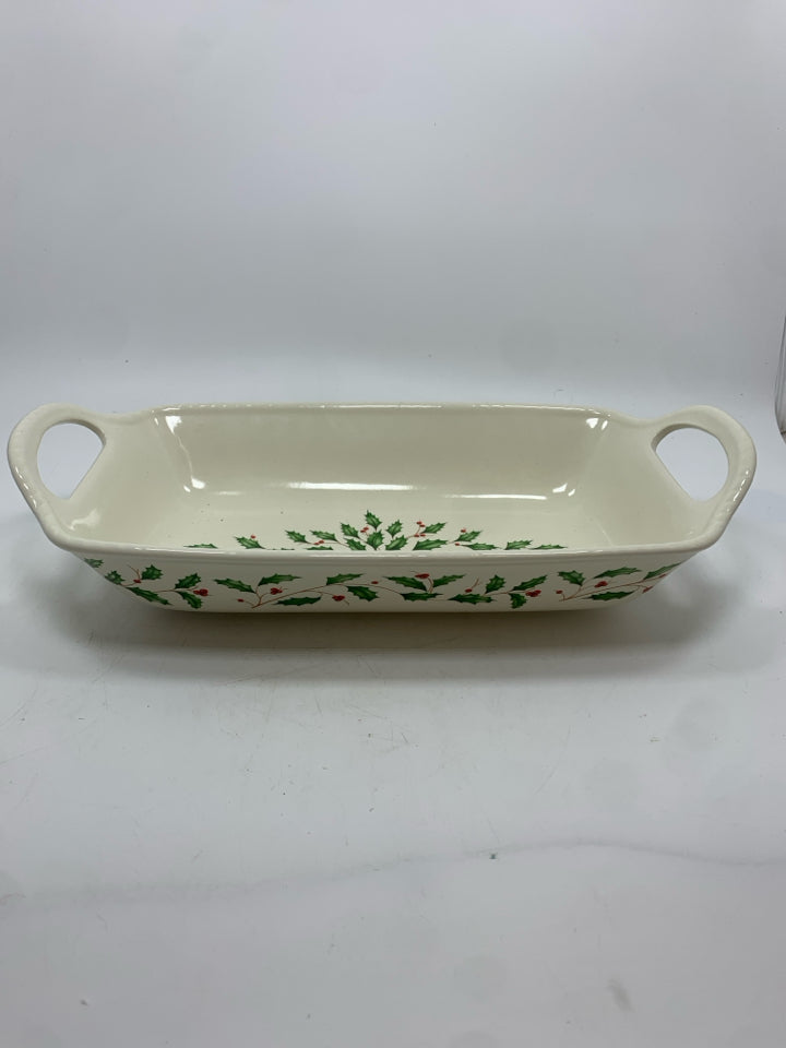 LENOX HOLLY PATTERN BAKING PAN W/ HANDLES.