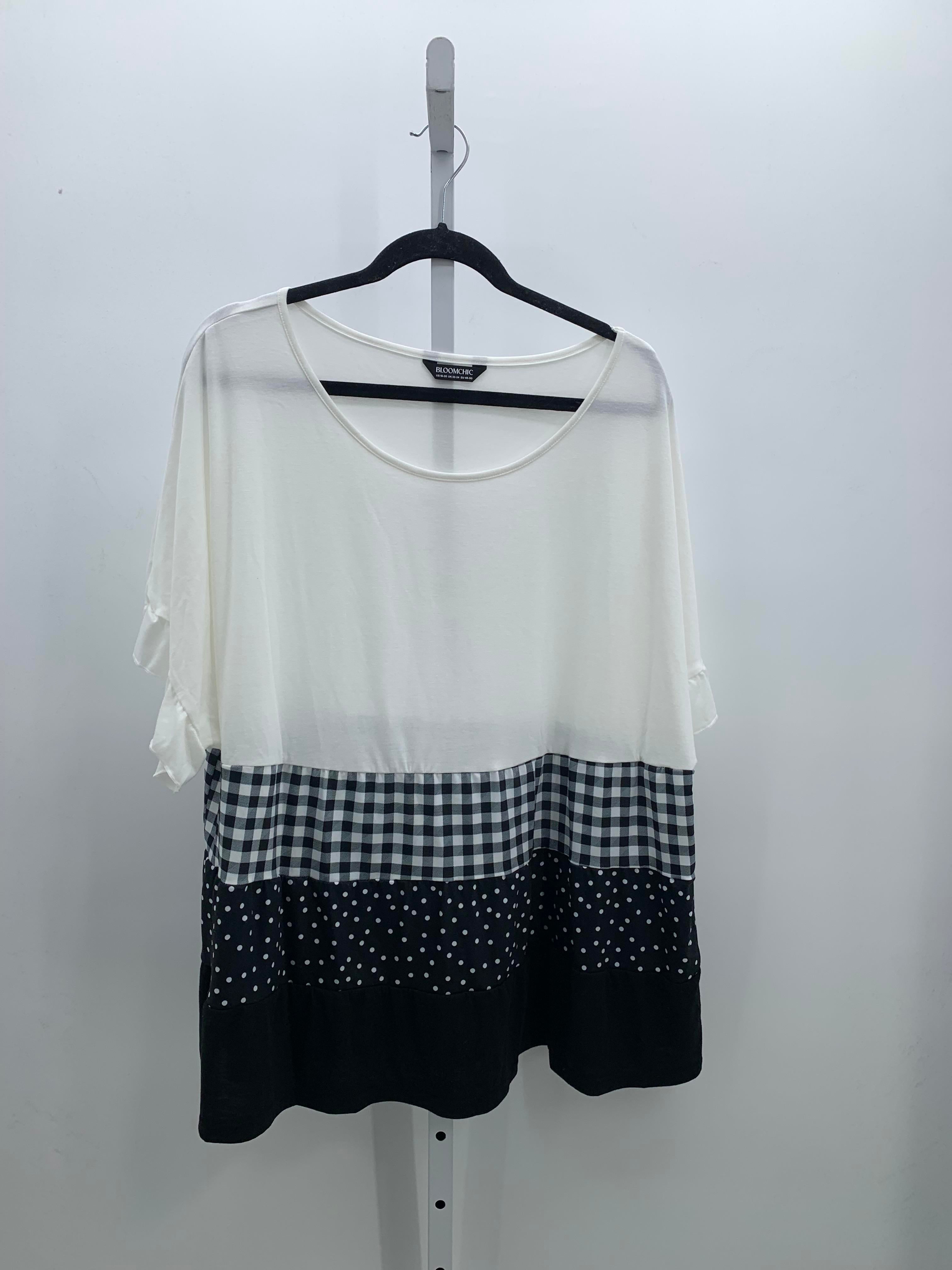 Size 18/20 W Womens Short Sleeve Shirt
