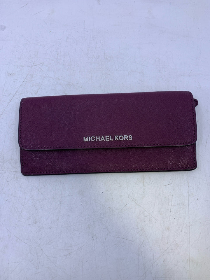 Michael Kors Merlot Jet Set Wallet