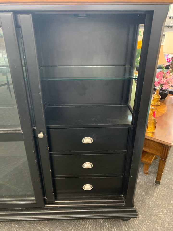 CABINET W/ 2 SLIDING GLASS DOORS 4 DRAWERS/WINE RACK/ GLASS SHELVES WOOD TOP.