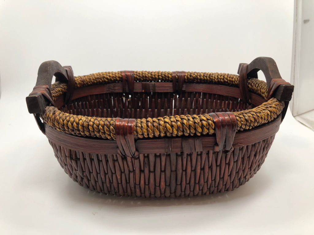 RED WICKER WOVEN BASKET W/TWINE RIM+WOODEN HANDLES.