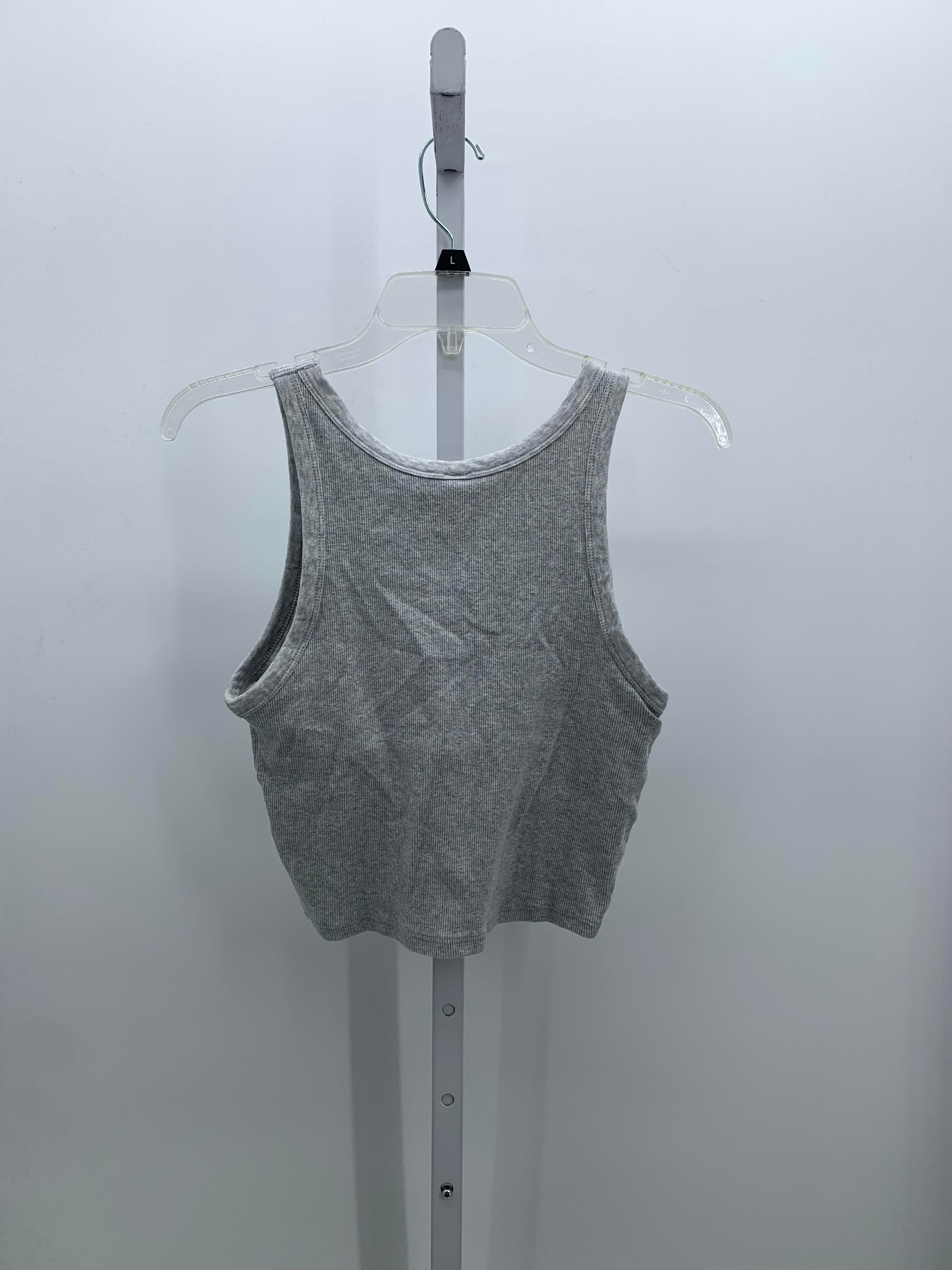 Uniqlo Size Medium Misses Tank