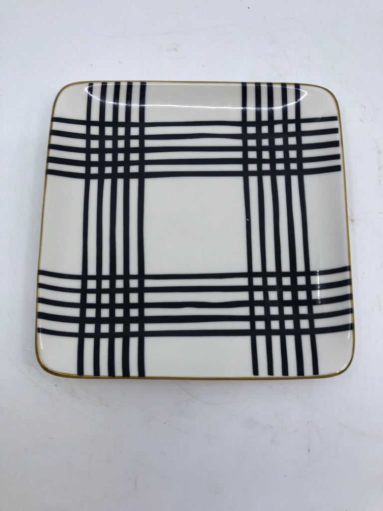 6 SQUARE ASSORTED B/W PATTERN APPETIZER PLATES W/ DARK YELLOW EDGE.