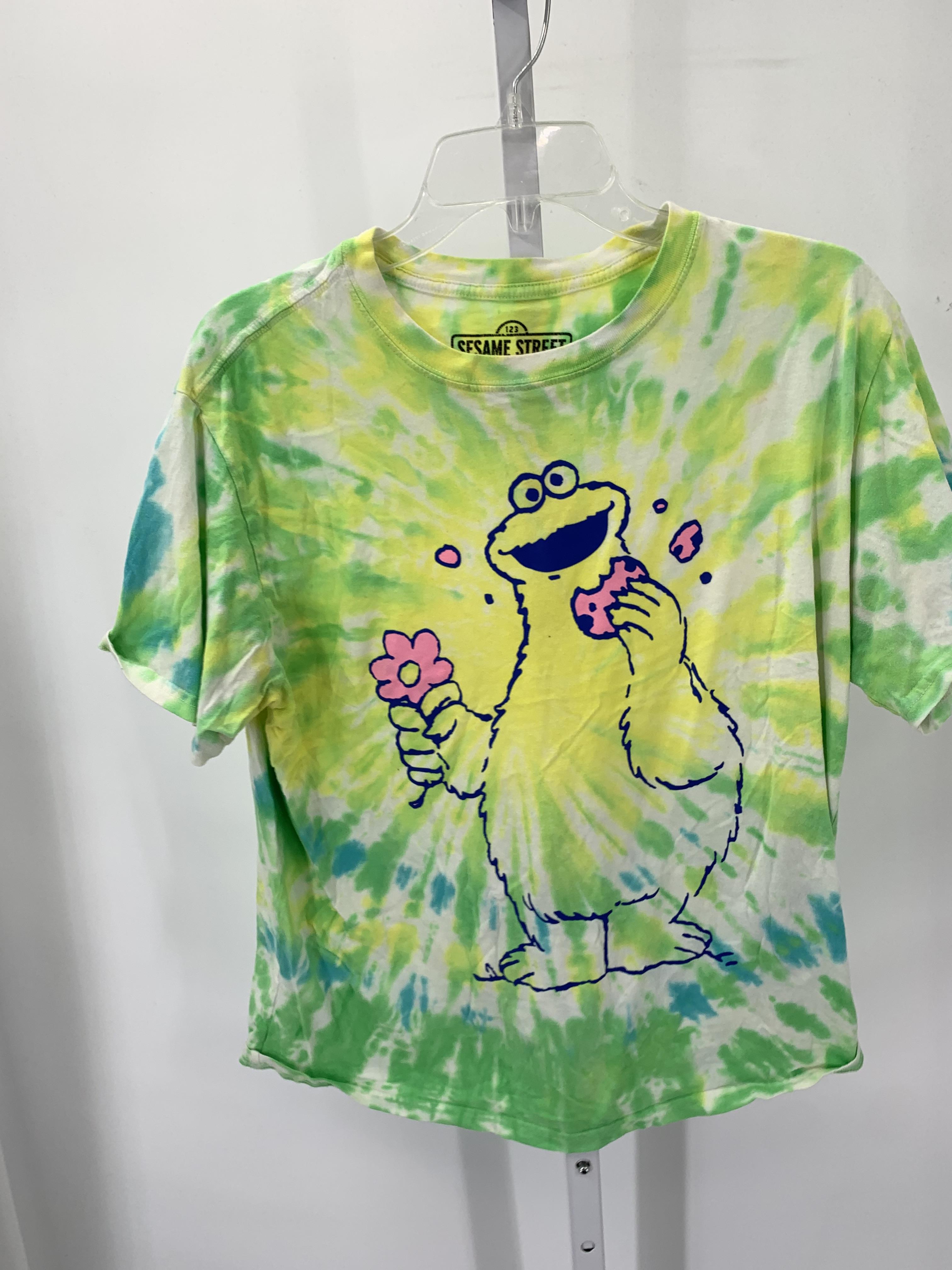 Sesame Street Size Large Juniors Short Sleeve Shirt