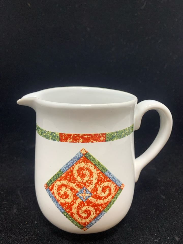 CORELLE SAND ART CREAMER.
