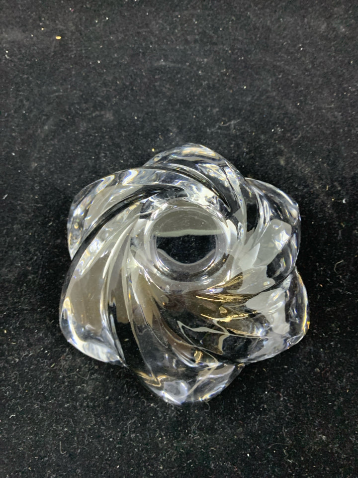 HEAVY CUT GLASS FLOWER SHAPED DISH.
