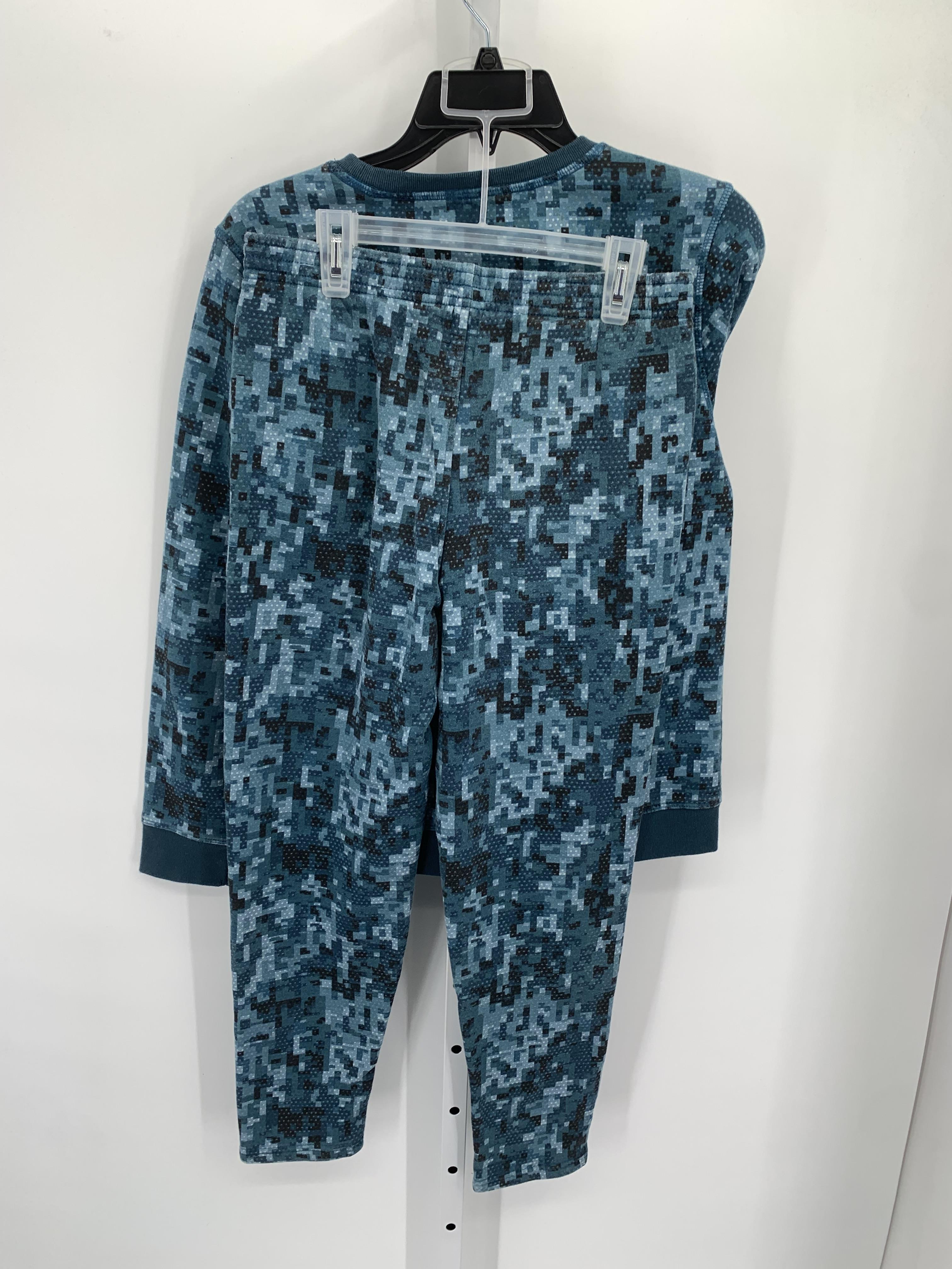 PATTERN KNIT SHIRT AND PANTS