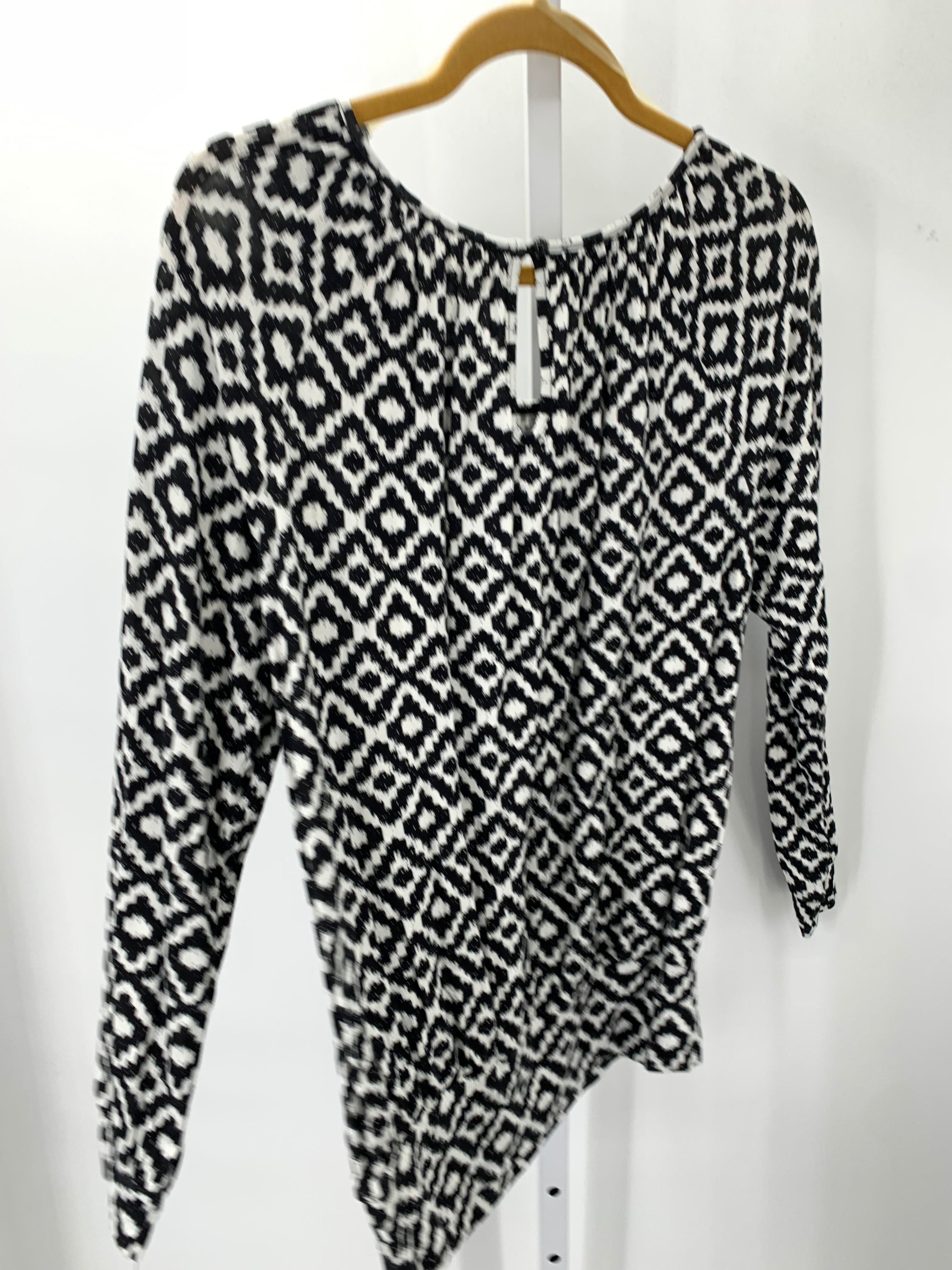Ab Studio Size Medium Misses Long Sleeve Shirt