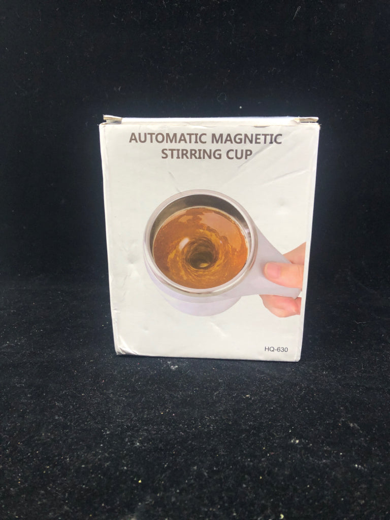 NIB AUTOMATIC STIRRING MUG.