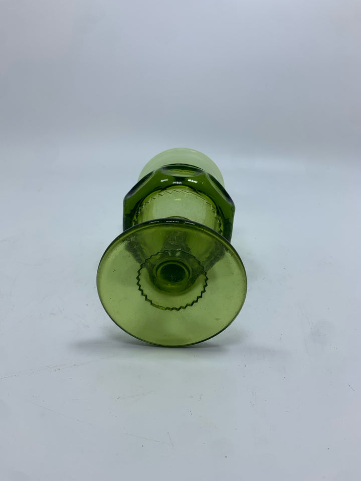 4 VTG GREEN GLASS GOBLETS.