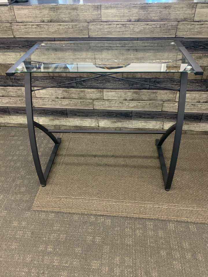 MODERN GLASS-TOP WRITING DESK W/GRAY METAL FRAME.