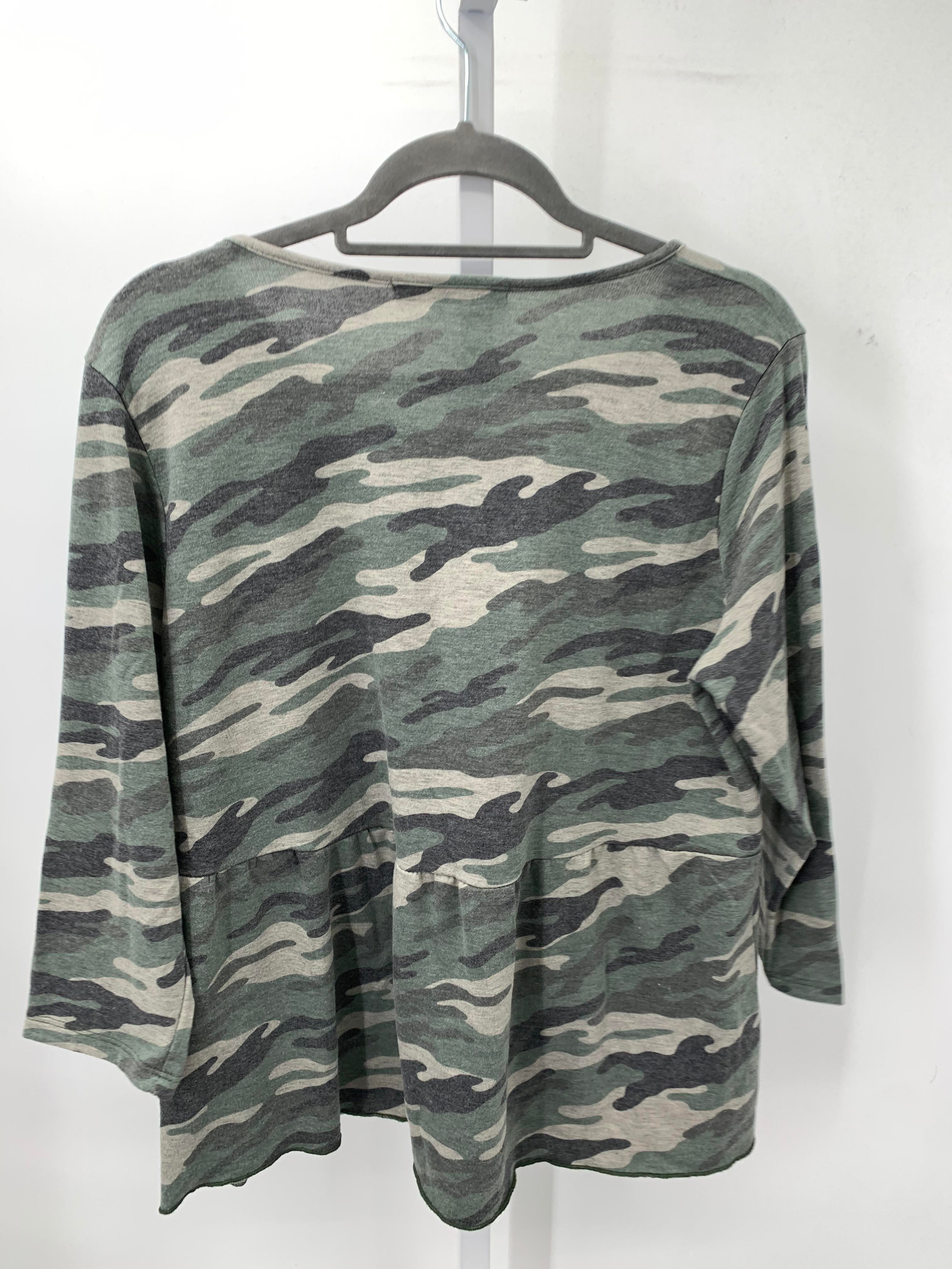 Size Extra Large Misses 3/4 Sleeve Shirt