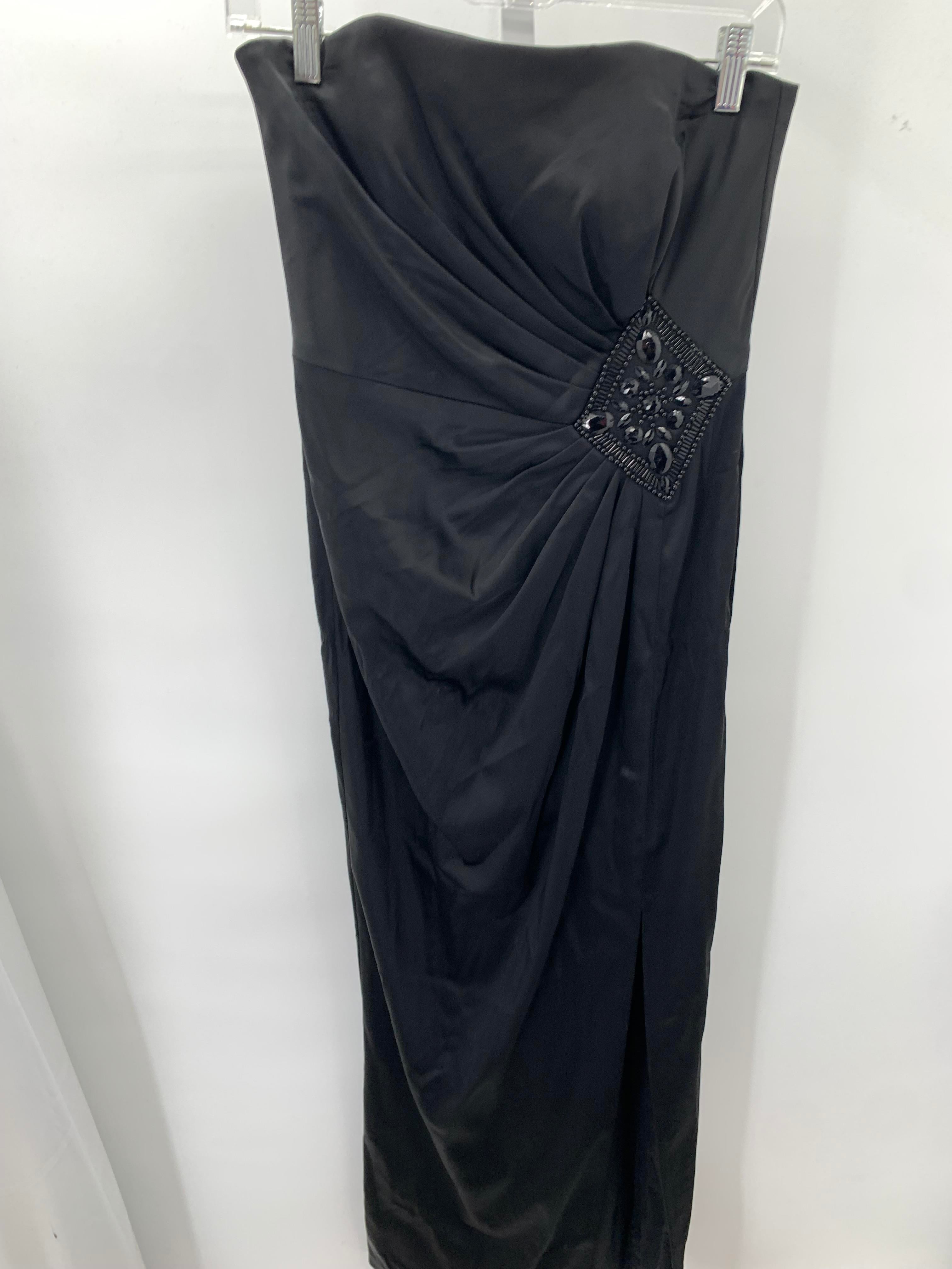 White House Black Size 6 Misses Sleeveless Dress