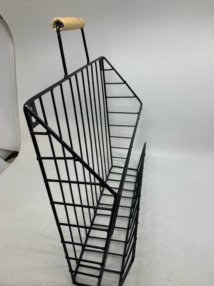 SLOTTED BLACK METAL MAILE FILE.