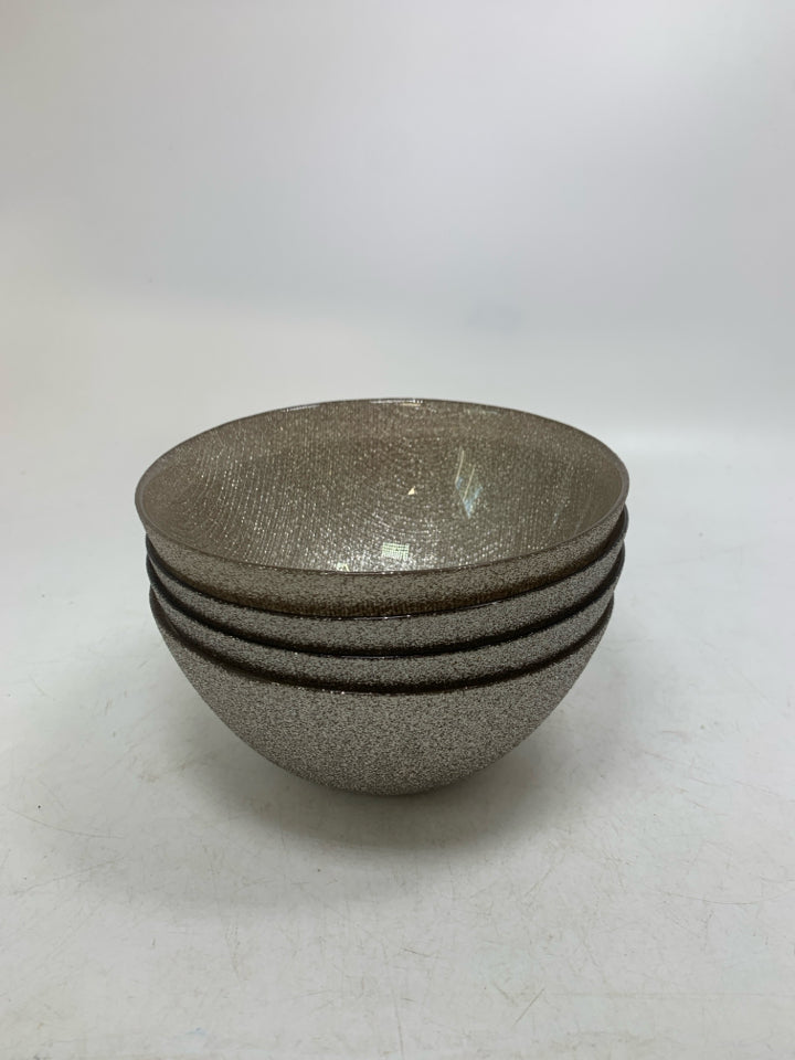 4 TEXTURED EXTERIOR SPARKLE BOWLS.