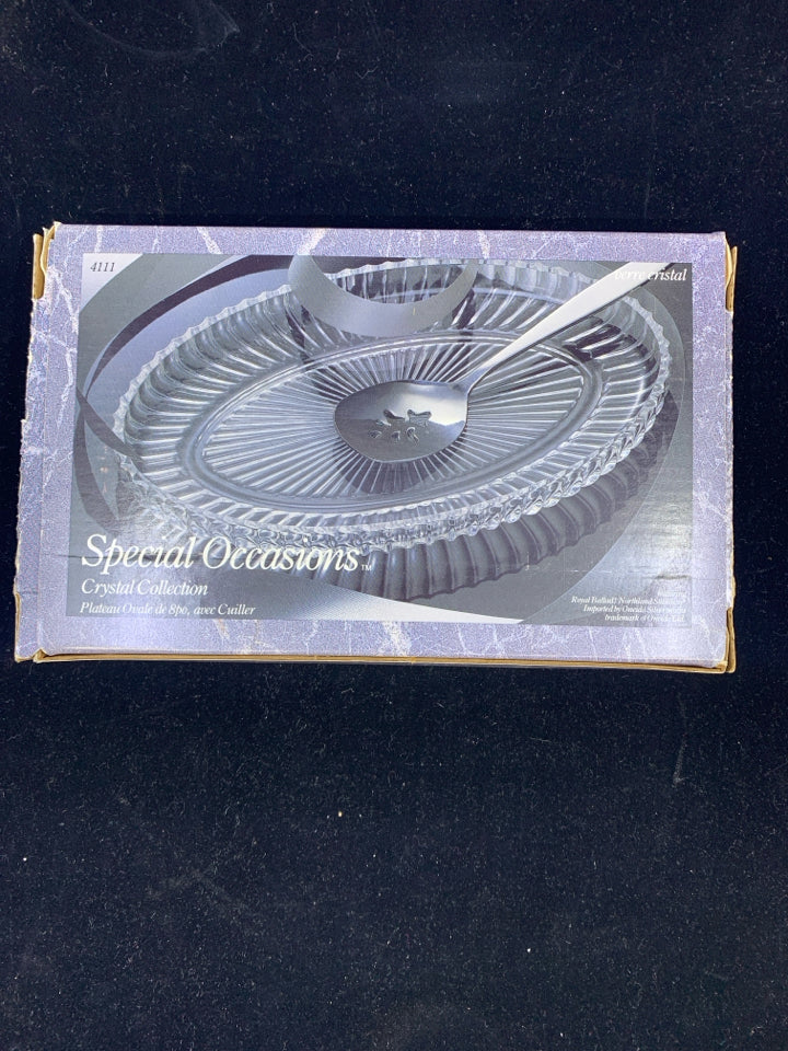 NIB SPECIAL OCCASIONS OVAL TRAY W SPOON.