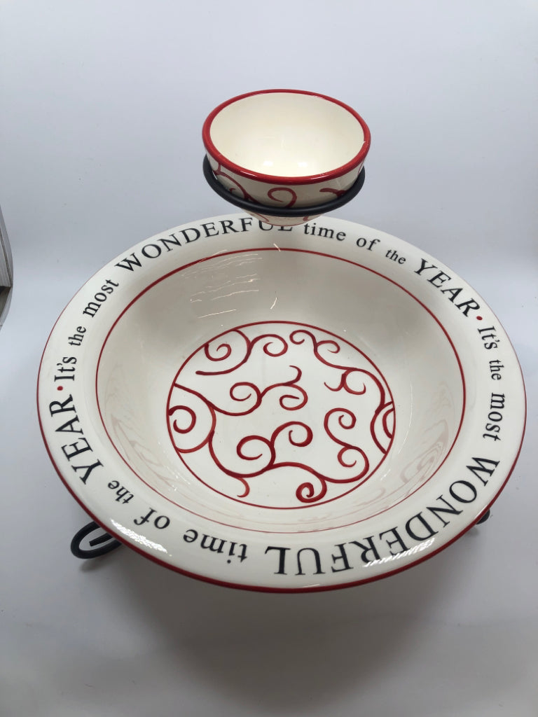 WONDERFUL TIME OF YEAR 3PC CHIP AND DIP BOWL W/STAND.