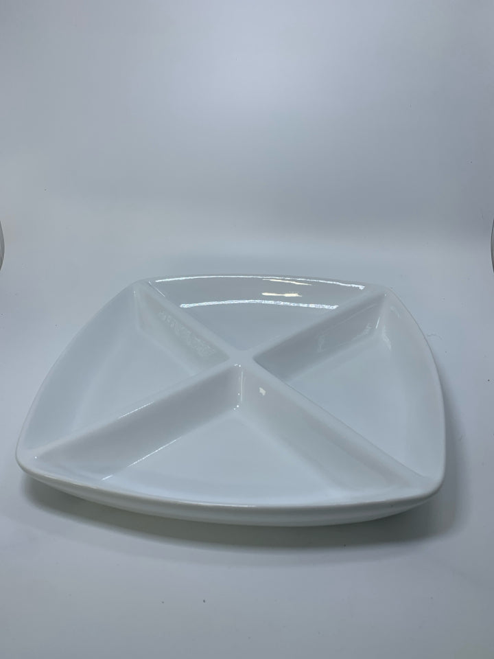 SQUARE 4 DIVIDED PORCELAIN SERVING PLATE.